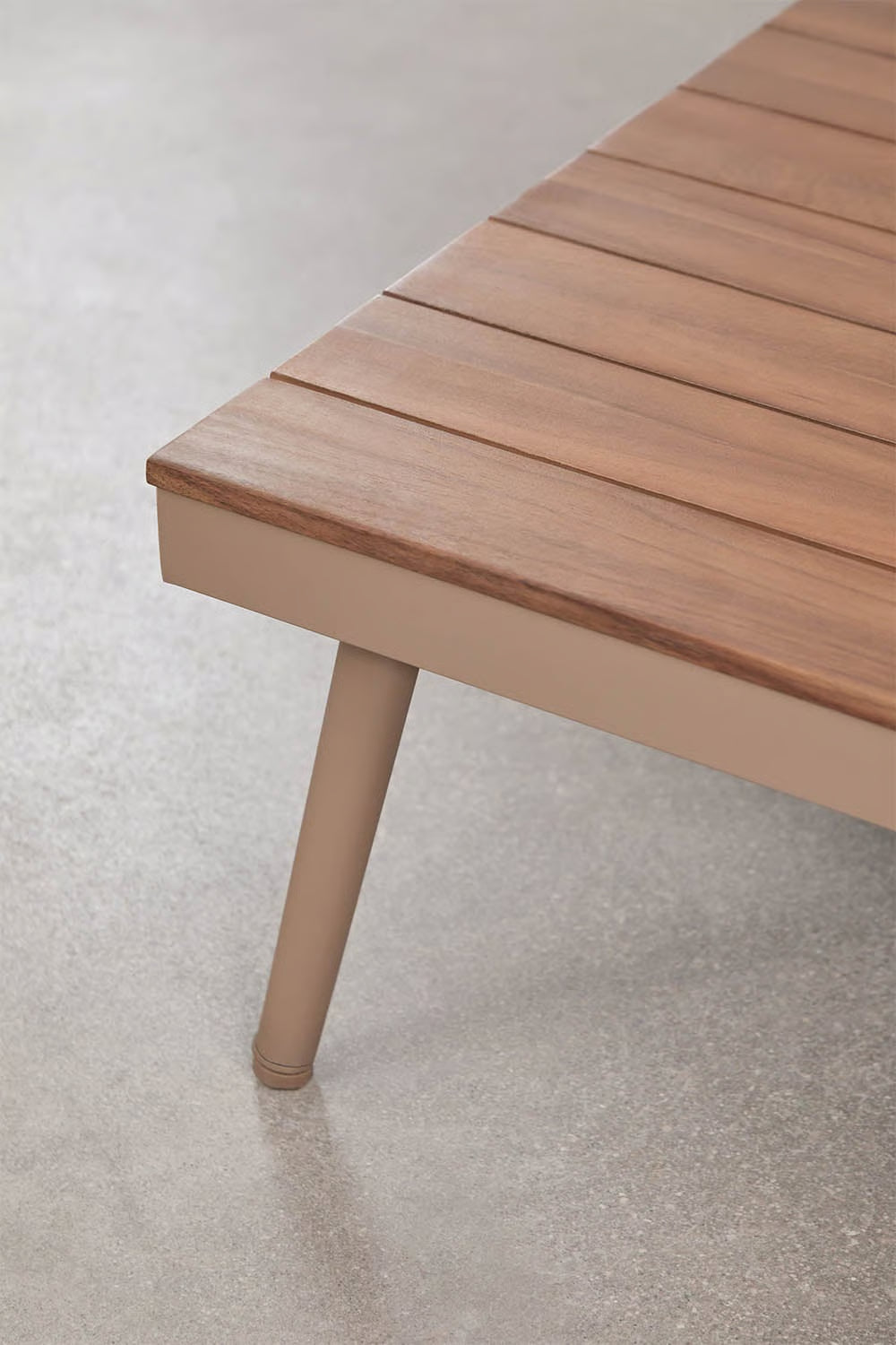 Conjunto de jardín con sofá esquinero de 5 plazas y mesa de centro en aluminio y madera de acacia Kalen